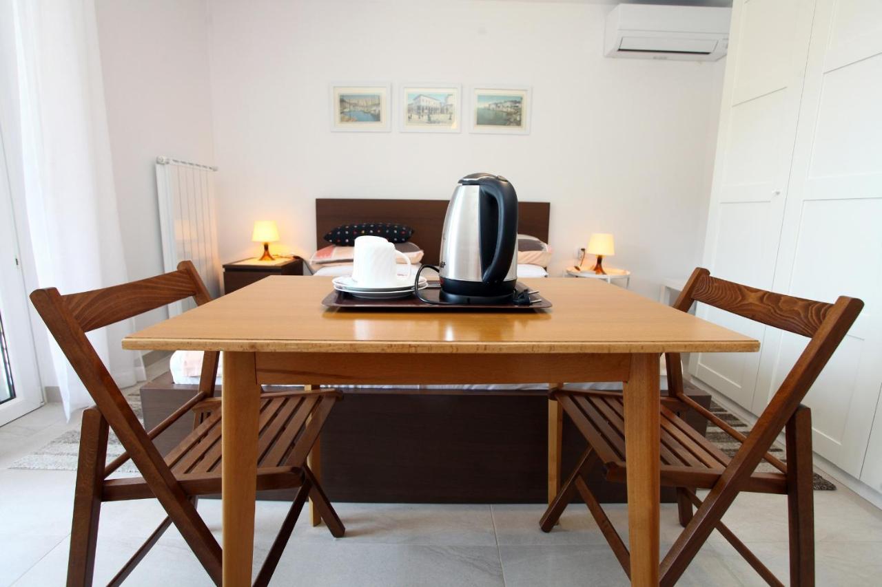Tatjana'S Guesthouse Portorose Esterno foto